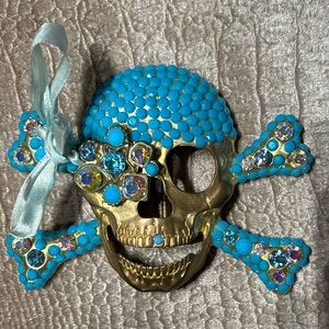 Turquoise and Gold Skull crystal belt buckle